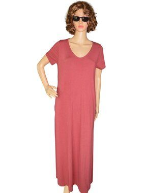 NWT Boutique Brick Red T Shirt Maxi Dress Women's Size Medium Boho Fall Casual